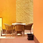Cozy Corner Close To Beach, Golf And Shopping Prázdninový dům