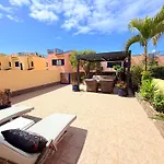 Cozy Corner Close To Beach, Golf And Shopping