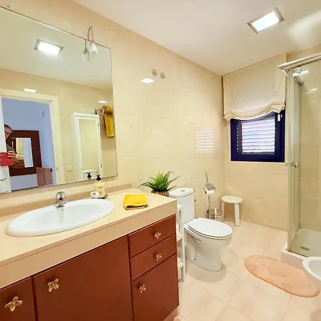 Holiday home Cozy Corner Close To Beach, Golf And Shopping