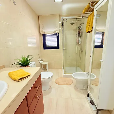 Holiday home Cozy Corner Close To Beach, Golf And Shopping