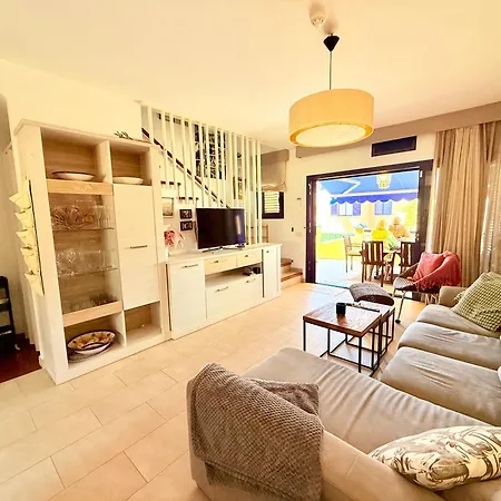 Cozy Corner Close To Beach, Golf And Shopping Holiday home San Bartolome de Tirajana (Gran Canaria)